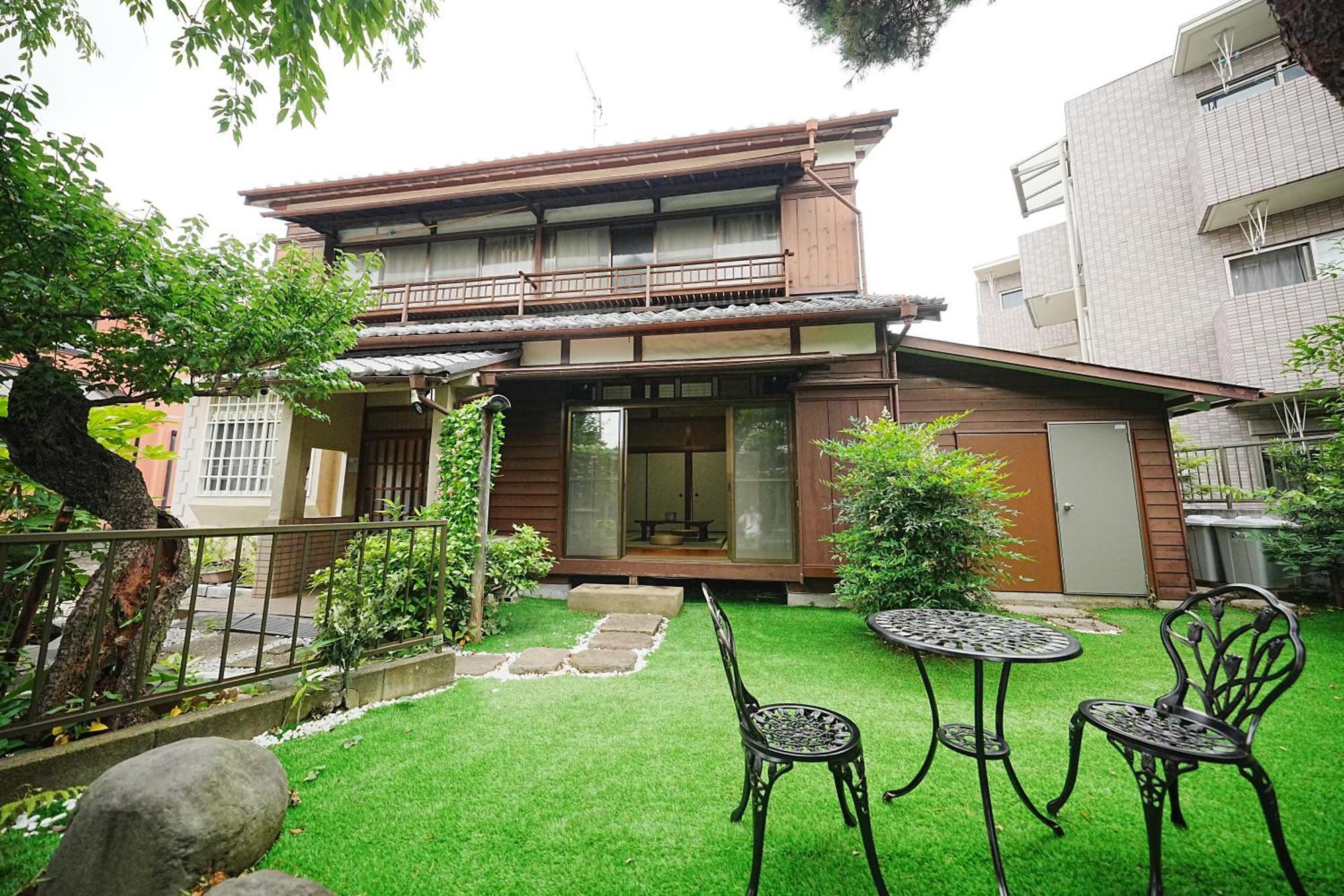 Family Or Business Travel 20 Percent Off丨200 Sqm 丨 14 Min To Shinjuku 丨century-Old Japanese Garden 丨3 Parking Spaces丨4 Bedrooms 東京都 外观 照片