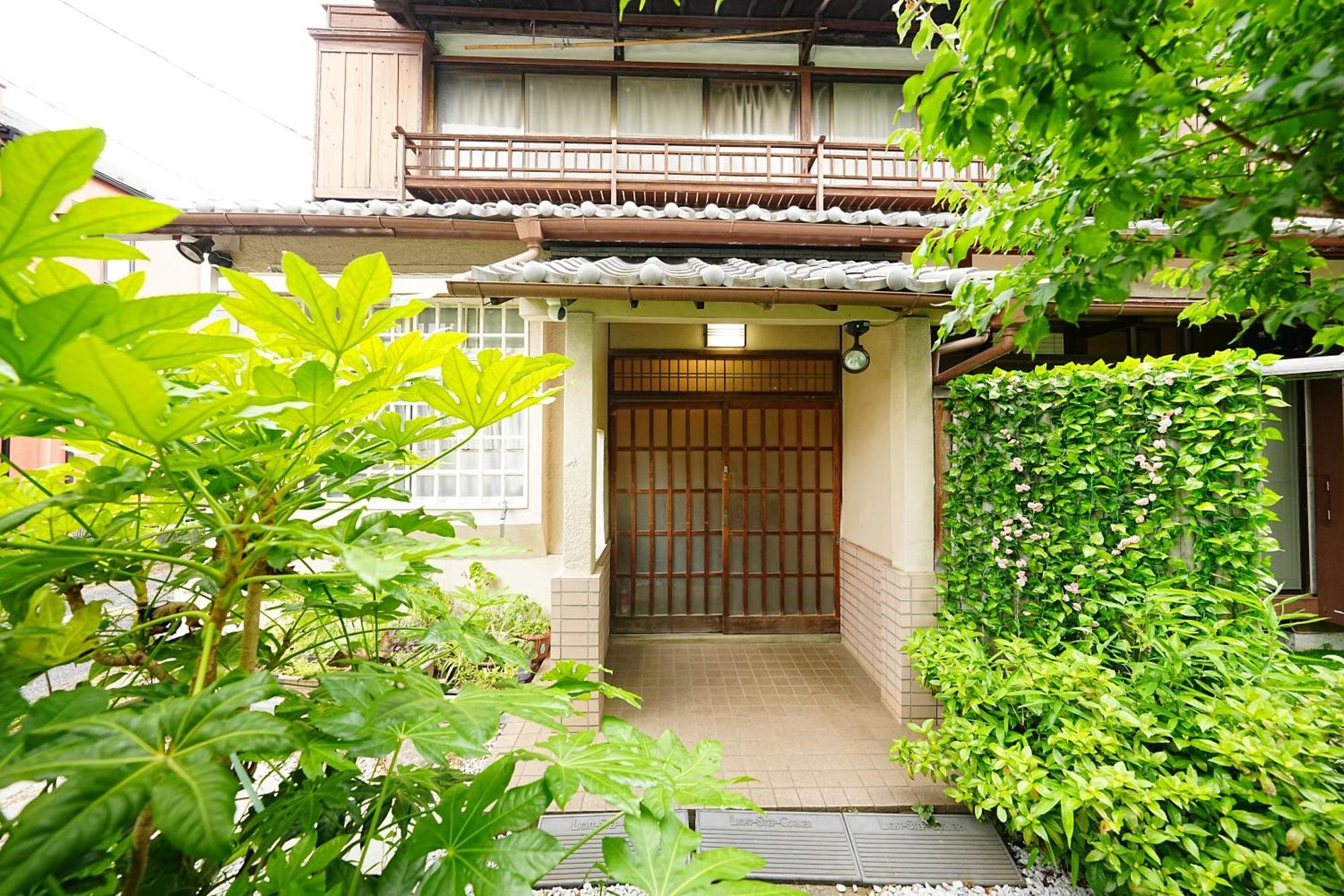 Family Or Business Travel 20 Percent Off丨200 Sqm 丨 14 Min To Shinjuku 丨century-Old Japanese Garden 丨3 Parking Spaces丨4 Bedrooms 東京都 外观 照片